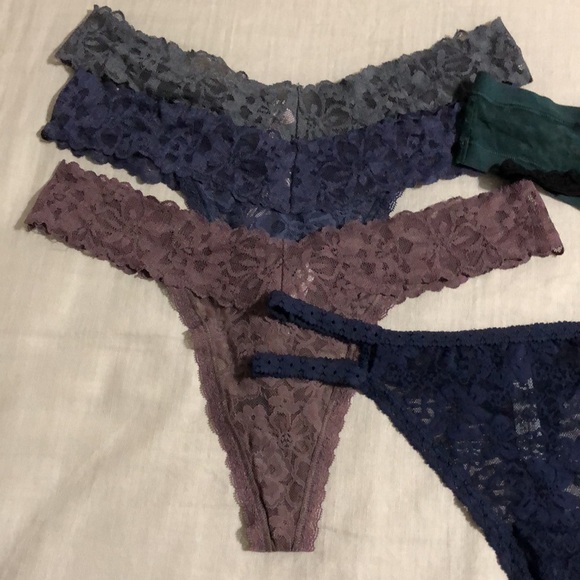 Victoria’s secret’s & Victoria’s secret’s pink panties - Picture 2 of 5